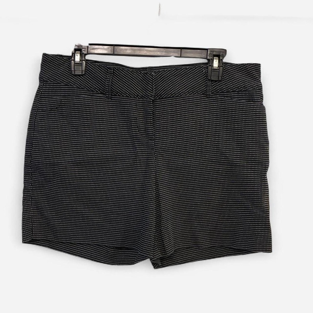 The Limited black trouser shorts cotton blend w/ white polka dots Sz 8 8" inseam